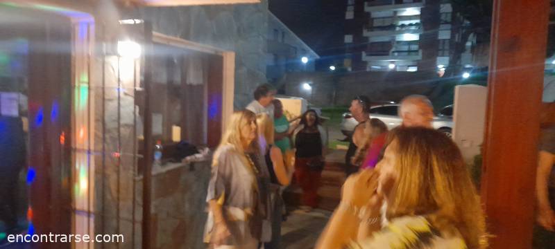 28001 8 Entre 
