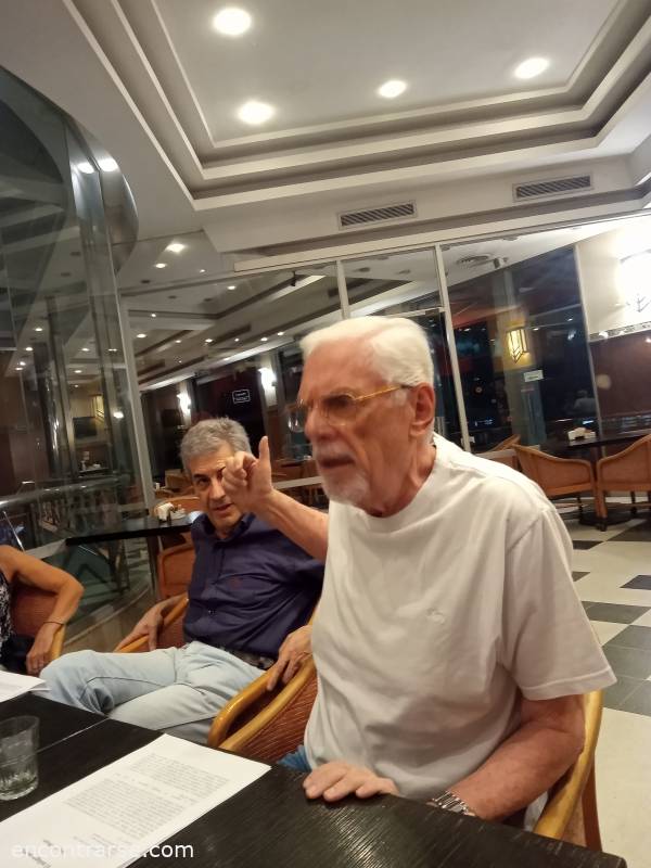 28052 2 Los martes son puro cuento