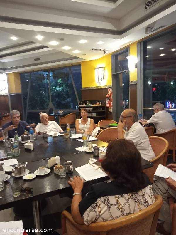 28052 6 Los martes son puro cuento