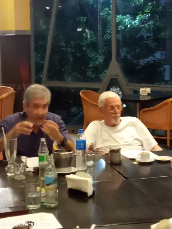 28052 8 Los martes son puro cuento