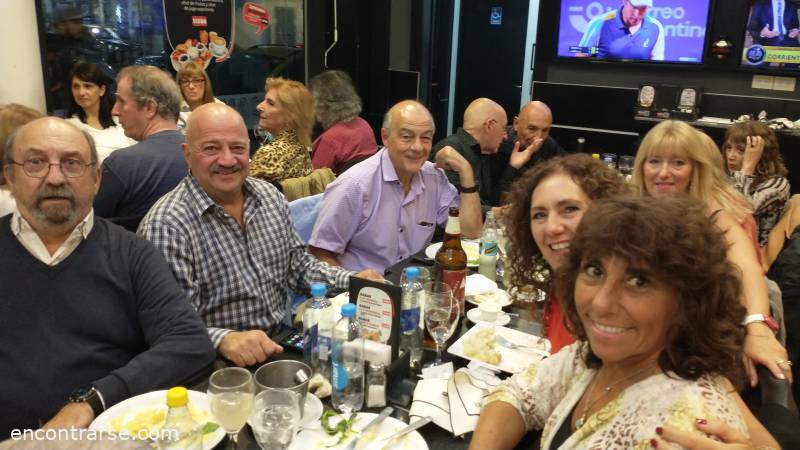 Encuentros Grupales (17/02/2023) :   EN LA SEMANA DEL AMOR NOS SEGUIMOS ENCONTRANDO