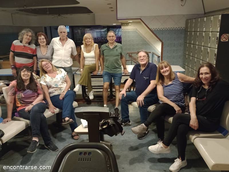Encuentros Grupales (22/03/2023) :   BOWLING , POOL Y PING-PONG EN PATERNAL  ¡ SIII !