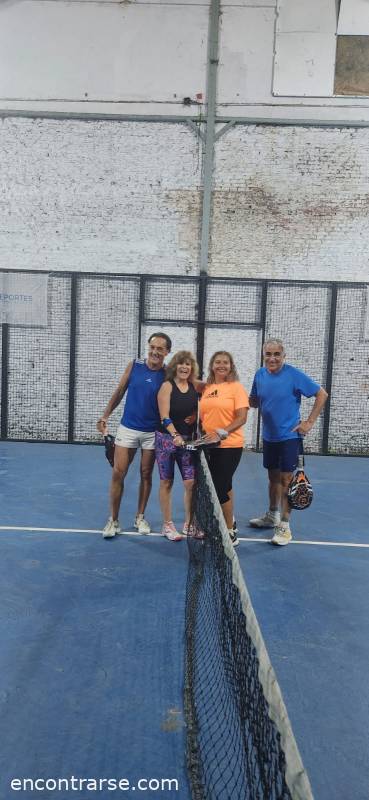 28399 35 ** JUGAMOS AL PADDLE **