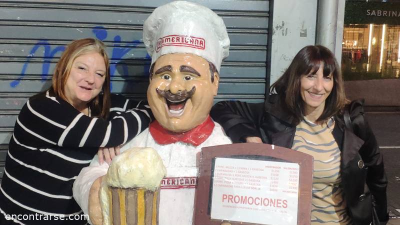 28534 21 NOCHE DE CLASICOS