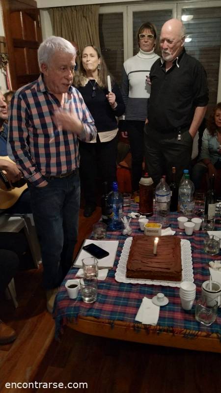 28812 5 COMIDA Y GUITARREADA EN LO DE MAJO
