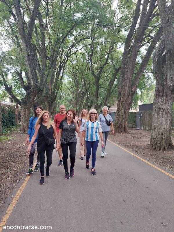 Encuentro 31197 : 
CAMINAMOS Y NOS VINCULAMOS! 