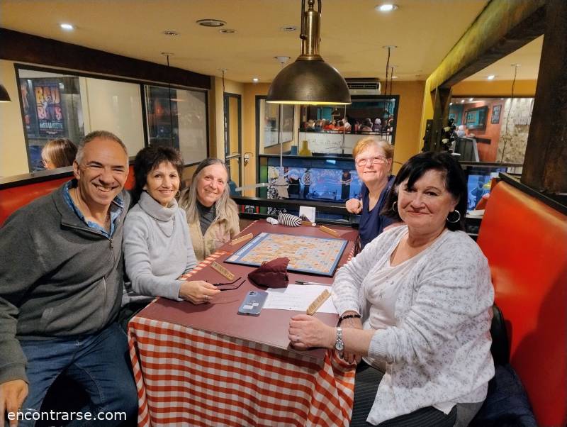 Encuentro 31400 : MERIENDA Y JUEGOS EN EL FINDE PATRIO 
