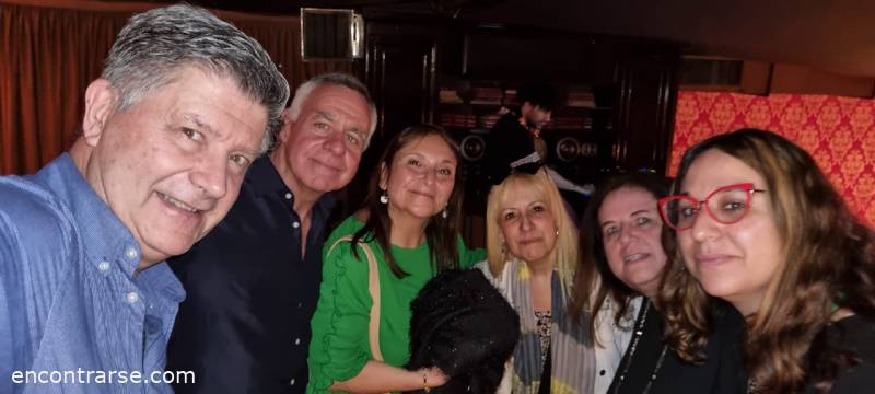 Encuentro 32409 : CAMINANTES, CAMBIAMOS NUESTRA RUTINA, LOS INVITAMOS A CONOCER UN "BAR TEMATICO"