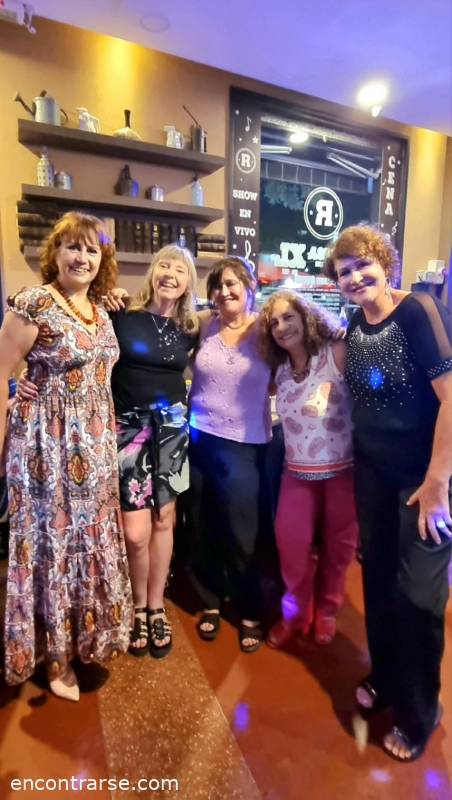 Encuentro 32658 : FESTEJAMOS EL CUMPLE DE NUESTRA AMIGA CRISMAE