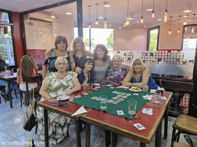 Encuentro 33202 : LAS 3 T + CANASTA