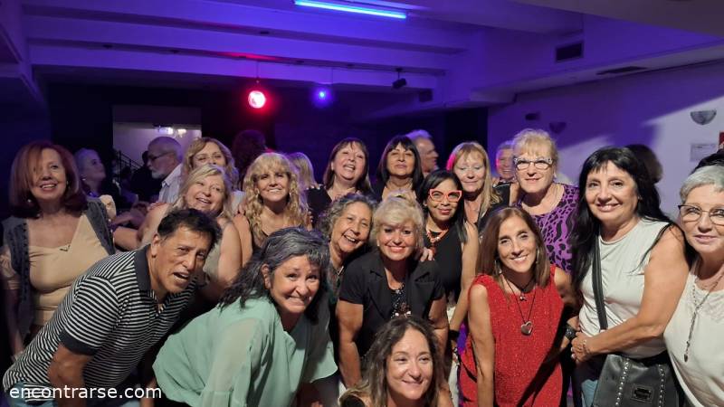 Encuentro 33274 : FESTEJAMOS EL MES DE LA MUJER