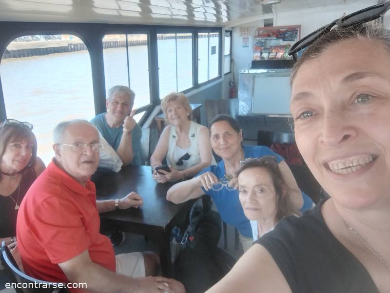 Encuentro 34986 : ASADO TIGRE Y LANCHA juegos risas sol CHA CHA RA !!!!!!