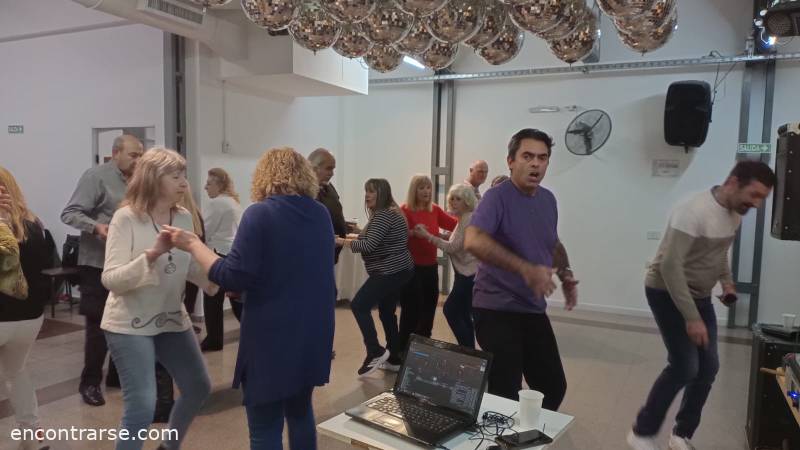 Encuentro 36136 : Y BAILAMOS EN LA FIESTA DOMINGUERA DE MONTE CASTRO  ! ! !