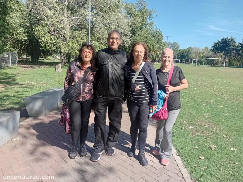 Encuentro 36374 : VENITE A CAMINAR A  RAMOS... EJERCICIO, CHARLAS Y CAFÉ!
