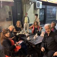 Encuentro 22401 : CAFE de Caballito al toque y  cortito ampliado en 25  . 10 + 10+ 5