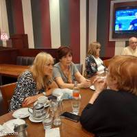 Encuentro 24914 : UN CAFECITO CON CRIS