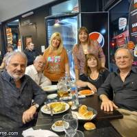 Encuentro 26915 : EN  PRIMAVERA  TODO  FLORECE  y  ELLAS  TAMBIEN !!  
