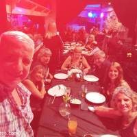 Encuentro 27974 : NOS ACOMPAÑAS A FESTEJAR CON KARAOKE MUSICA Y PIZZA LIBRE EL CUMPLEAÑOS DE CHUNNYPON???