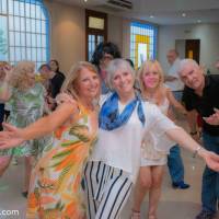 Encuentro 30098 : MERIENDA Y BAILE EN VILLA URQUIZA  ! ! !