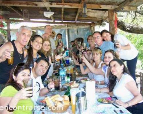 Que lindo asadito que nos comimos; me sacaron ventaja cuando estaba en el Baño :Encuentro Grupal CERRO  URITORCO ( Primer dia )