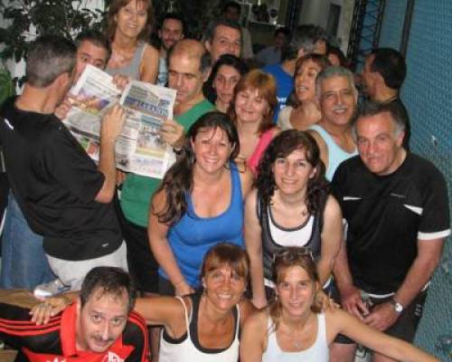 Multitud en la "Catedral". Hay tres tipos que están en otra... :Encuentro Grupal Maxi PADDLE del los Martes con anexos...