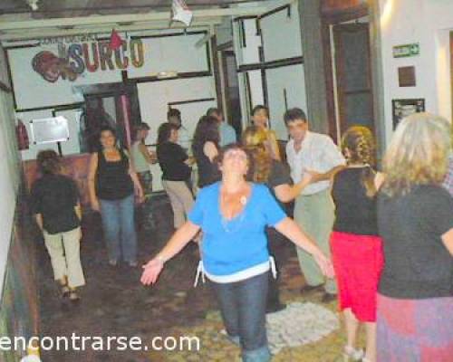 2945 11 VENI a Av. BOEDO 830 * que BAILANDO CON LAS CLASES de DANIELA SEGUIMOS APRENDIENDO y MEJORANDO SALSA , ROCK y AMERICANO!