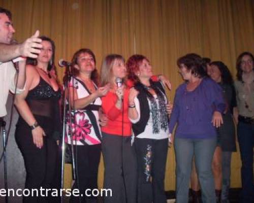 3531 19 conocer chicas karaoke