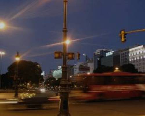 SOLAMENTELA SUBI PORQUE ME GUSTO COMO SALIO ESTA FOTO ... :Encuentro Grupal AVENIDA DE MAYO POR 