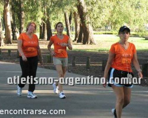 3060 13 AGUANTEMOS A LAS CHICAS NIKE ENCONTRARSE!!!!