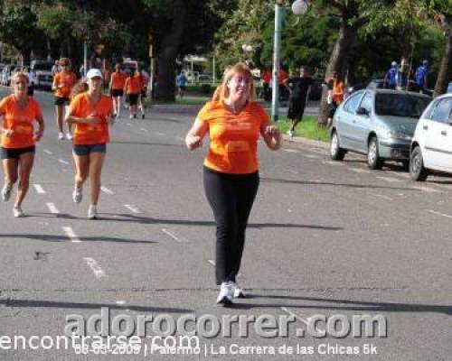 3060 19 AGUANTEMOS A LAS CHICAS NIKE ENCONTRARSE!!!!