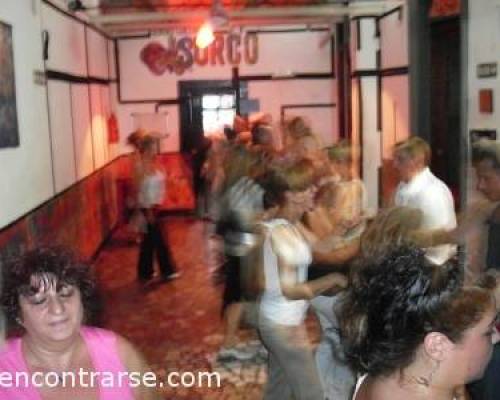 3066 14 VENI a Av. BOEDO 830 * que BAILANDO CON LAS CLASES de DANIELA SEGUIMOS APRENDIENDO y MEJORANDO SALSA , ROCK y AMERICANO!