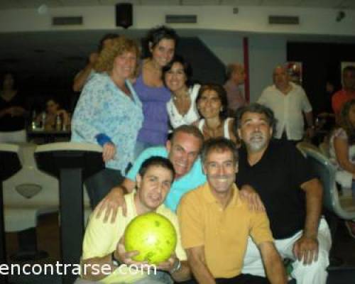 3122 5 NOCHE DE BOWLING EN PALOKO DE CABILDO