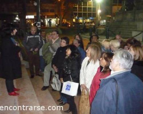 3364 1 PLAZA ITALIA - POR LA JONES -VISITA NOCTURNA AL BOTANICO