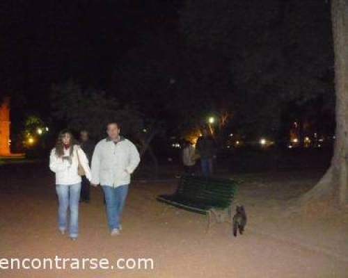 3364 13 PLAZA ITALIA - POR LA JONES -VISITA NOCTURNA AL BOTANICO