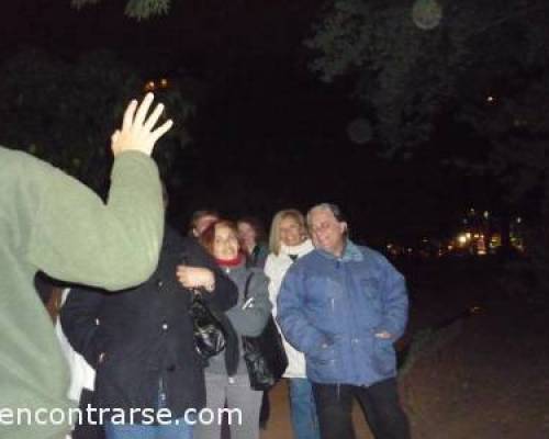 3364 21 PLAZA ITALIA - POR LA JONES -VISITA NOCTURNA AL BOTANICO