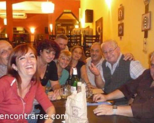 3377 22  THE  ROZZ VARIETE RESTO-PUB by La jones y Francoday