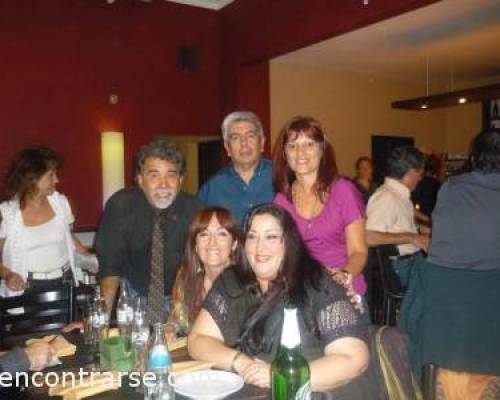 3378 12  LA JONES -FRANCODAY , presentan THE ROZZ VARIETE RESTO-PUB , CON EL CUMPLE DE SWEETY4 , Y , DESPUES DE LAS DOCE , CATERINEZ !!