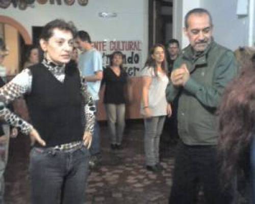 3546 7 VENI a Av. BOEDO 830 * que BAILANDO CON LAS CLASES de DANIELA SEGUIMOS APRENDIENDO y MEJORANDO SALSA , ROCK y AMERICANO