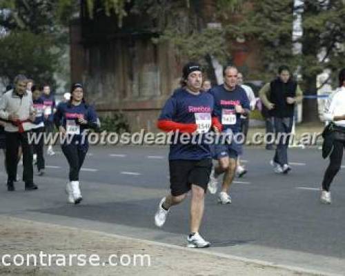 3593 19 UNA DE LAS CARRERAS TRADICIONALES.... LOS 10K DE REEBOK