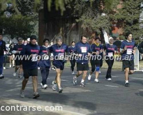 3593 20 UNA DE LAS CARRERAS TRADICIONALES.... LOS 10K DE REEBOK