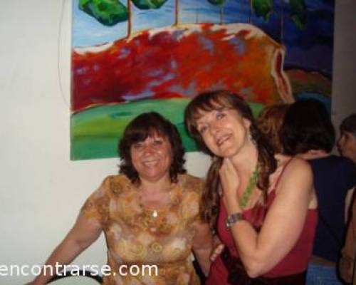 4098 66 Noche de Amigos