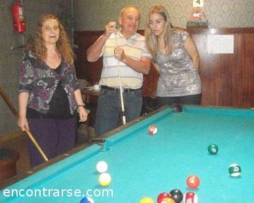 A mi me parece que son todas redondas, no? :Encuentro Grupal Torneo de Pool 