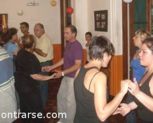 4266 5 VENI a Av. BOEDO 830 * que BAILANDO CON LAS CLASES de DANIELA SEGUIMOS APRENDIENDO y MEJORANDO SALSA , ROCK y AMERICANO! 