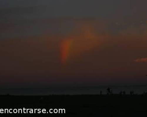 Atardecer con Arco Iris :Encuentro Grupal RECIBIMOS EL DIA DE LOS ENAMORADOS ,4º PICNIC EN LA COSTA DE VICENTE LOPEZ