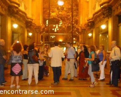 El rectángulo de la pollera, mmmmmmmmasónico ! ! :Encuentro Grupal EL BAROLO-(EDIFICIO-CUPULA-FARO) NOCTURNA