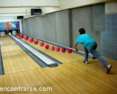 4490 17 EL BOWLING NUESTRO DE CADA MES !!!