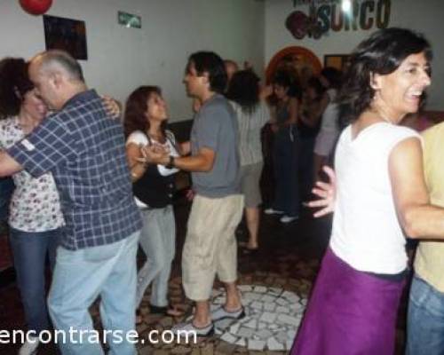 4500 41 APRENDIENDO A BAILAR, SALSA, ROCK Y AMERICANO