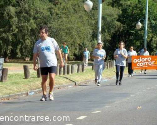 4640 6 212 UNA CARRERA QUE HUELE BIEN....