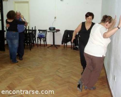 4680 35 Clases y pràctica de tango en Boedo.
