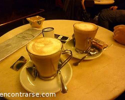 4728 11 2do cafe Itinerante La Diva de Lanus.- 